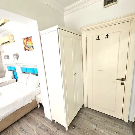 Hotell Studio And Suite Rooms By Ma La Ba Di Suite
