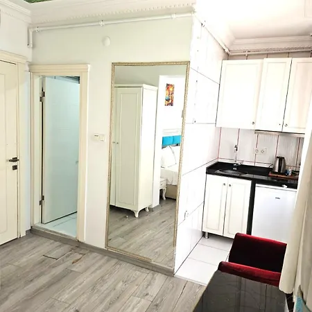 Studio And Suite Rooms By Ma La Ba Di Suite Hotell Istanbul